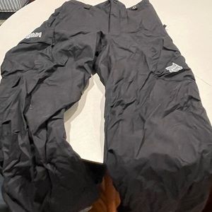 Boys size XL Burton black lined snowboarding pants